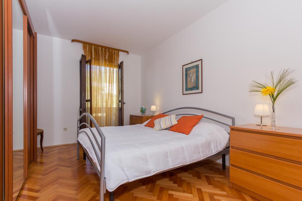 Apartment Ivo Подстрана Екстер'єр фото